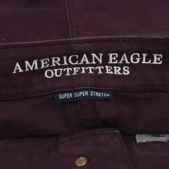American Eagle Hi-Rise Shortie Jean Shorts Burgundy Super Stretch Size 8 - Picture 10 of 12